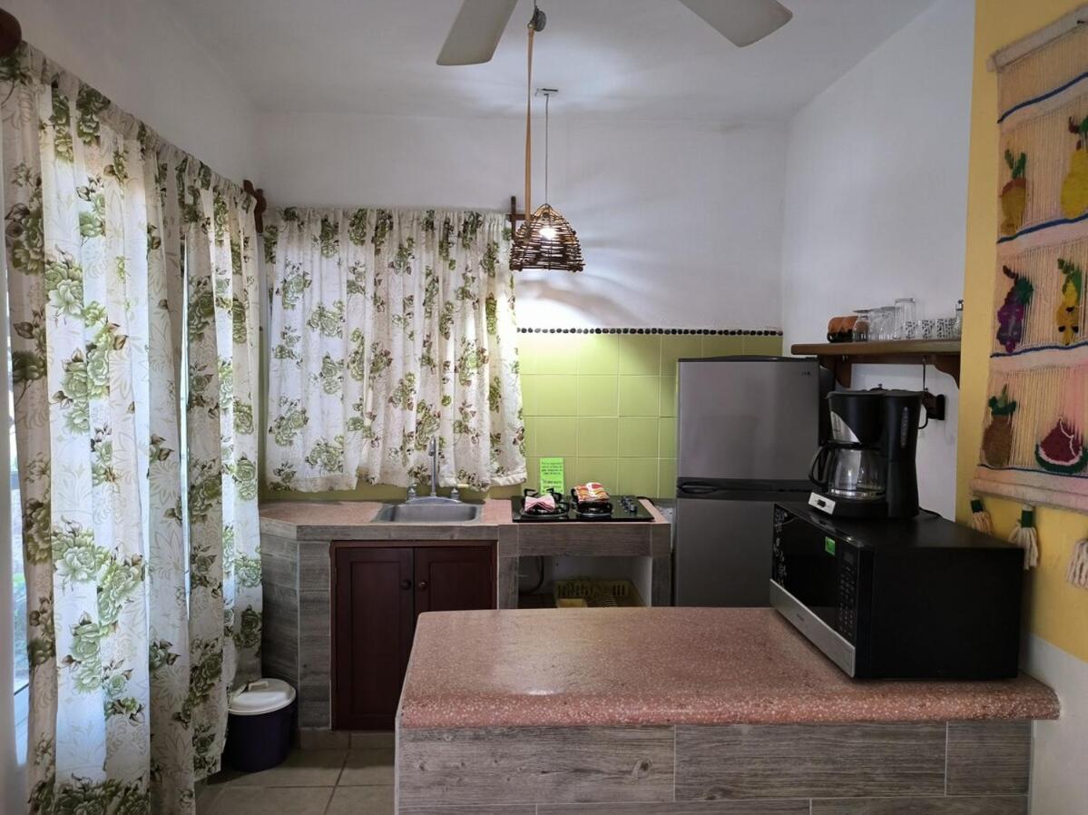 Bungalows Teka Сиуатанехо Екстериор снимка